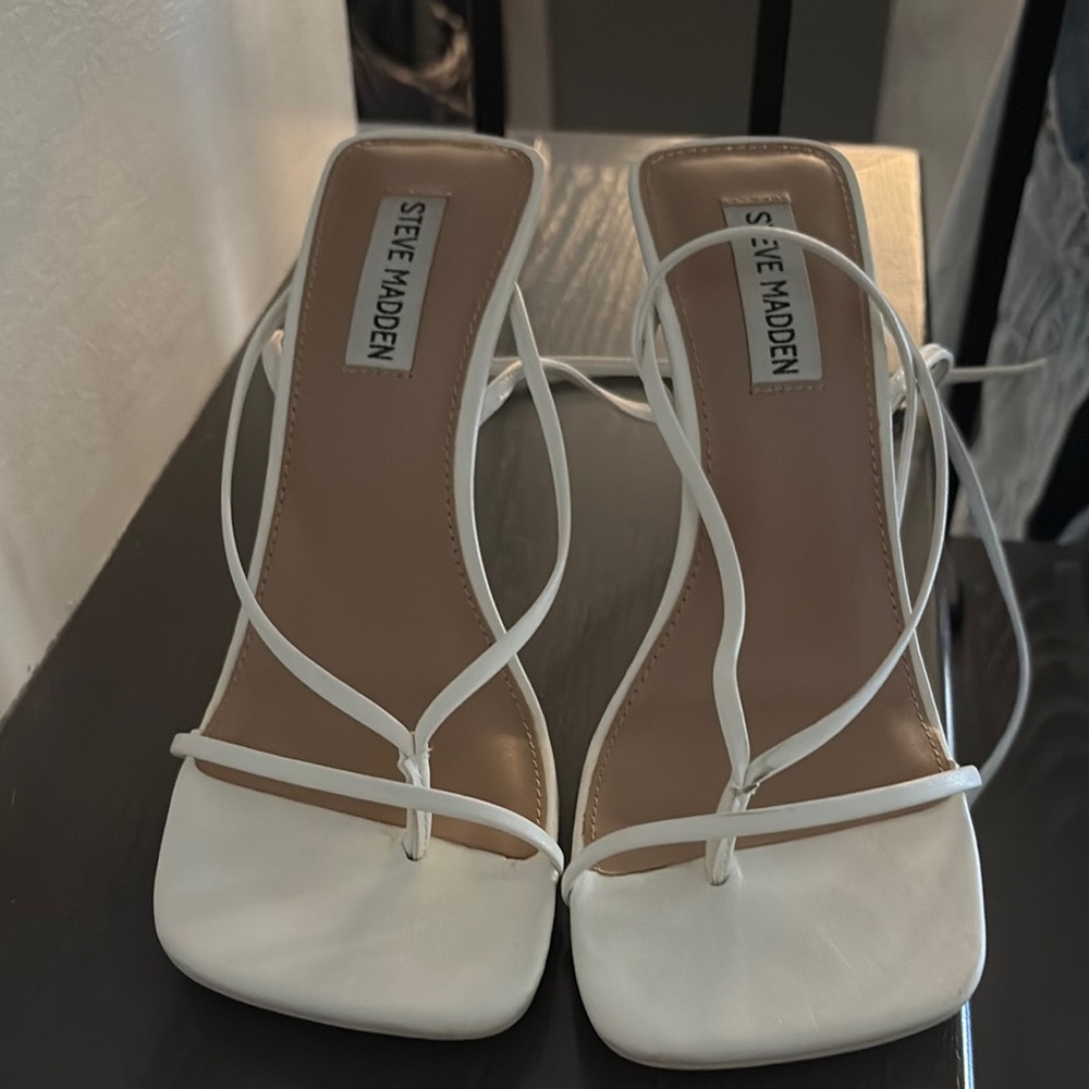 Steve Madden Women's White Strappy Sandals
